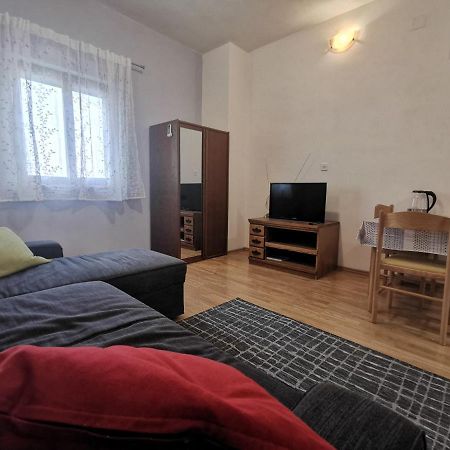 Uncle Apartment Makarska Exterior foto
